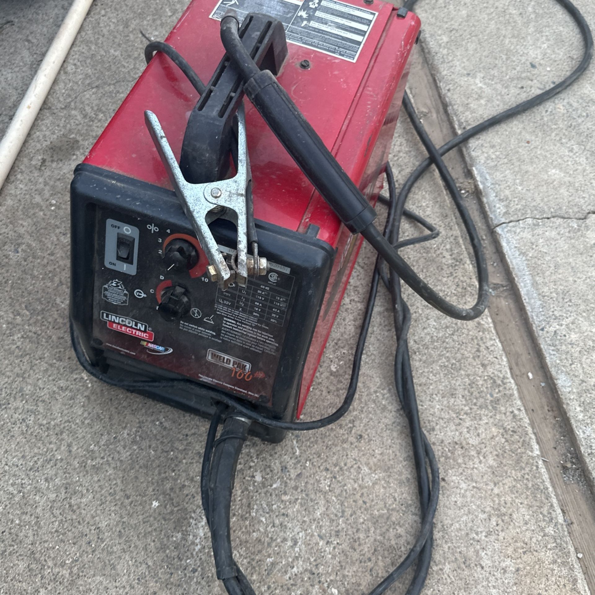 Lincoln Electric 110 Weld Pak Gasless Welding Machine