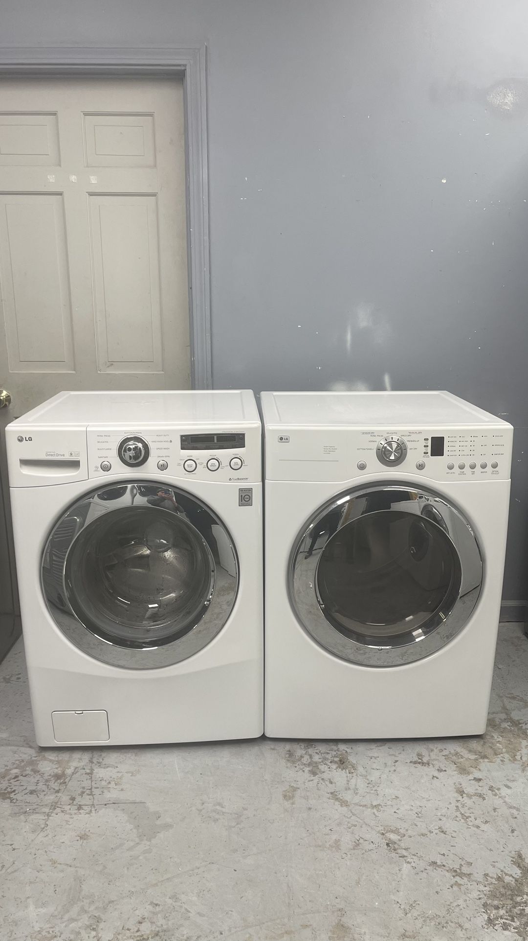 Washer And Dryer Large Capacity. Everything Works Perfectly. Very Clean