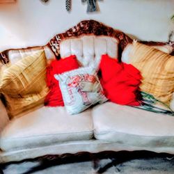Sofa No Holes Good Condition