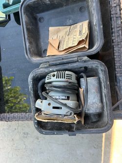 Porter-Cable Electric Palm Sander with Case