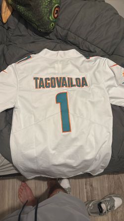 Tua Tagovailoa jersey