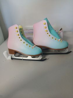 Ice skates ⛸️ size s-m 1-2