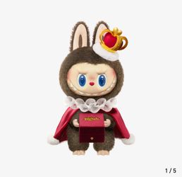 Checkmate King Labubu