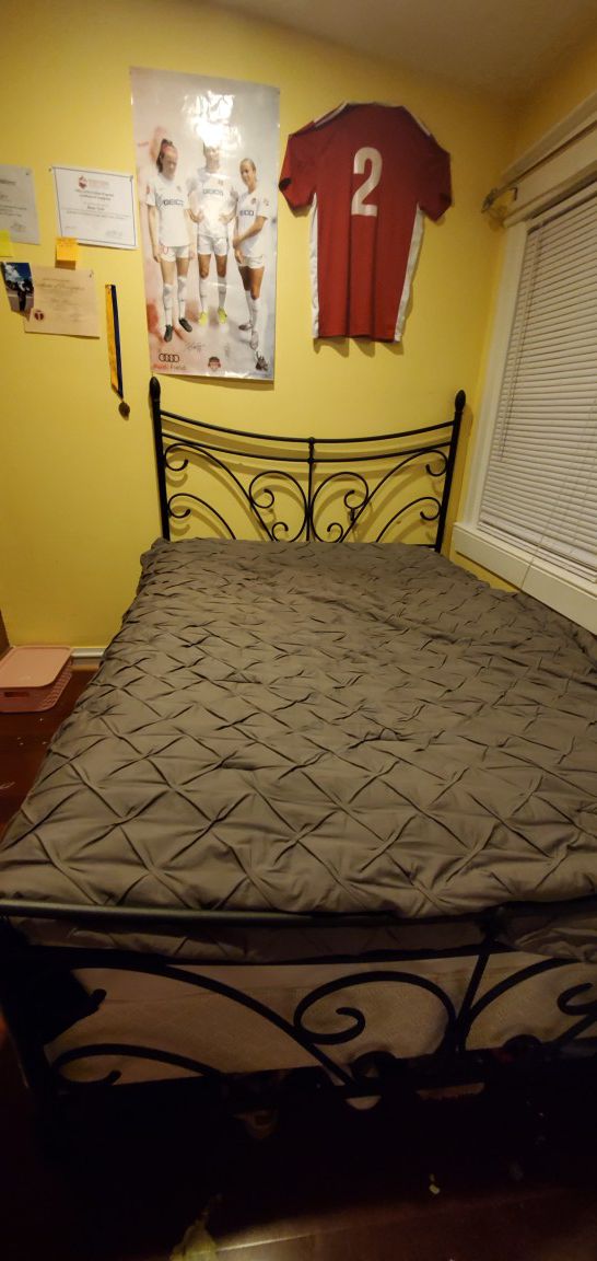 Iron full size bed frame and box spring