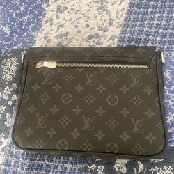 Louis Vuitton Men Messenger Bag