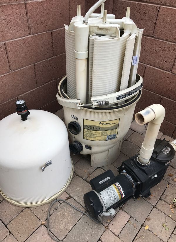 Pentair DE pool filter 48 ft.² Hayward pump for Sale in