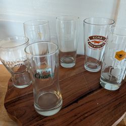 6 Beer cups 