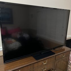 VISIO 58” High Definition 1080P Hi Def Flatscreen TV