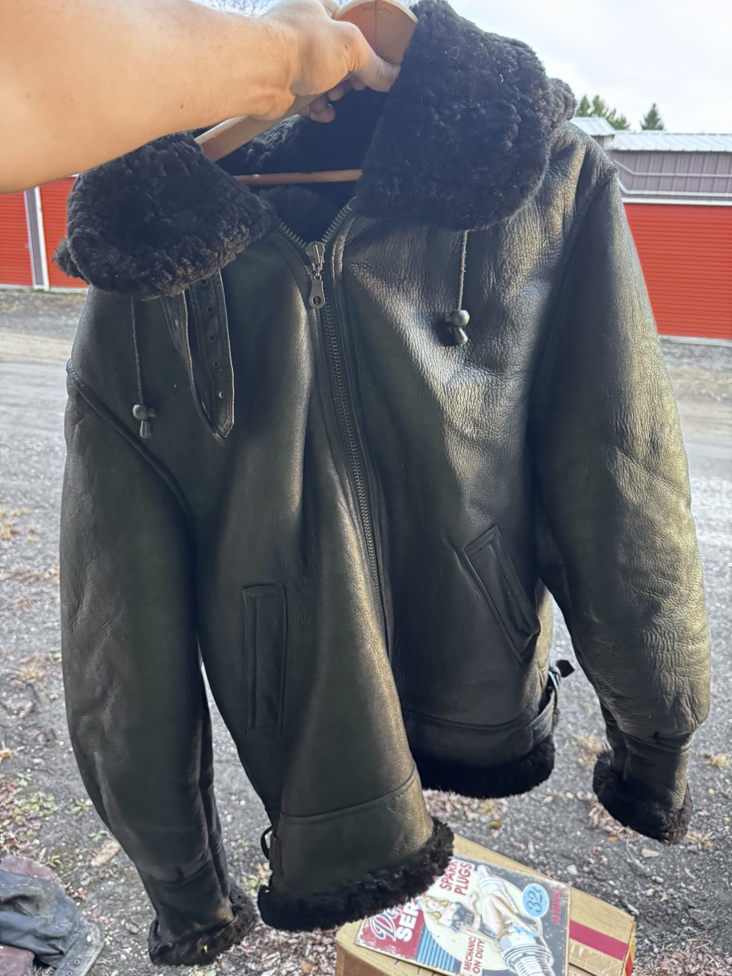 Woman’s Aviation Leather Jacket With Sherpa Liner Size Xl