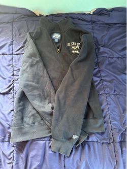 Medium UCSD quarter zip