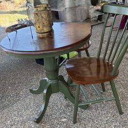 Guest solid wood table w/ 2 chairs