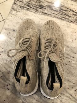 Adidas Ultra Boost ATR Mid khaki Size 11 for Sale in Mesquite TX
