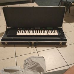 Yamaha Keyboard 