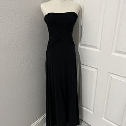 B. Long Black Dress , Size XS. BCBG Maxazaria Brand.  Elegant Dress