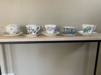 Vintage Bone China Cups/Saucers