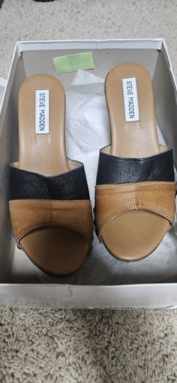 Steve Madden Slides