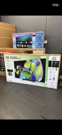 SMART 4k TV LG OLED EVO 77C3  BRAND NEW 