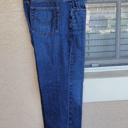 MEN'S SIZE 36 x 30 CHAPS DENIM JEANS... STRAIGHT FIT