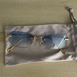 SUNGLASSES / SUPER DOPE