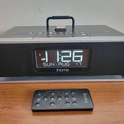 IHome AM/FM Stereo Clock Radio with Ipod Docking with Remote