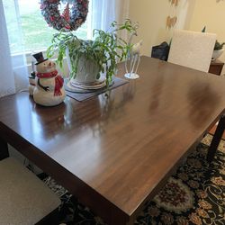 Cherrywood Dining Table