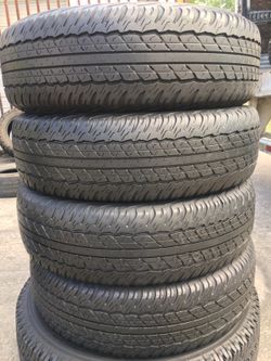 245-75-16 Dunlop