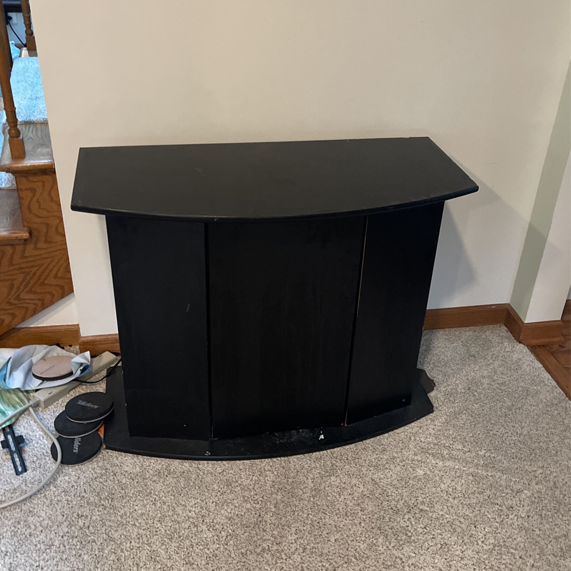 Free Fish Tank 40 Gallon With Base Cabinet