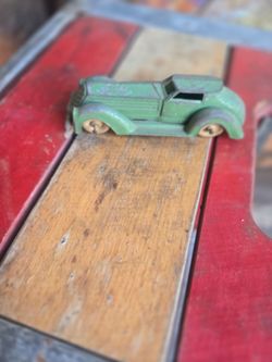 Vintage Green Die-Cast Toy Car