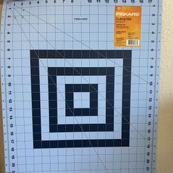 FISKARS Cutting Mat 18 x 24inch Used Once!