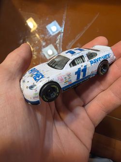 Loose Brett Bodine 1998 Paychex 1/64 Racing Champions Diecast Used condition
