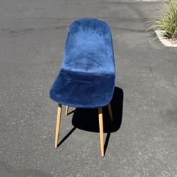 Vanit/Desk Chair