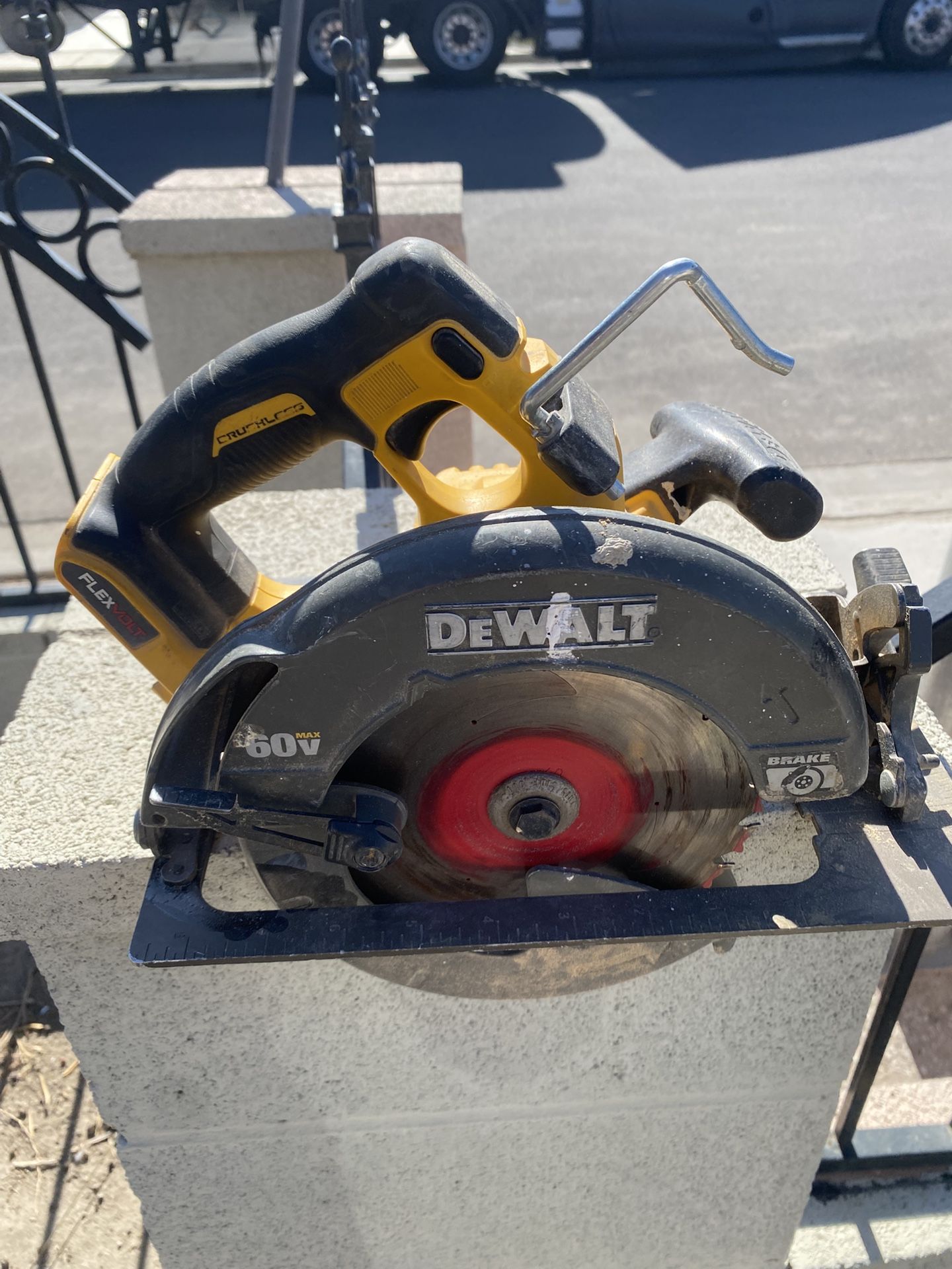 Skill Saw