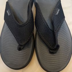 Dream Pair Flip Flops