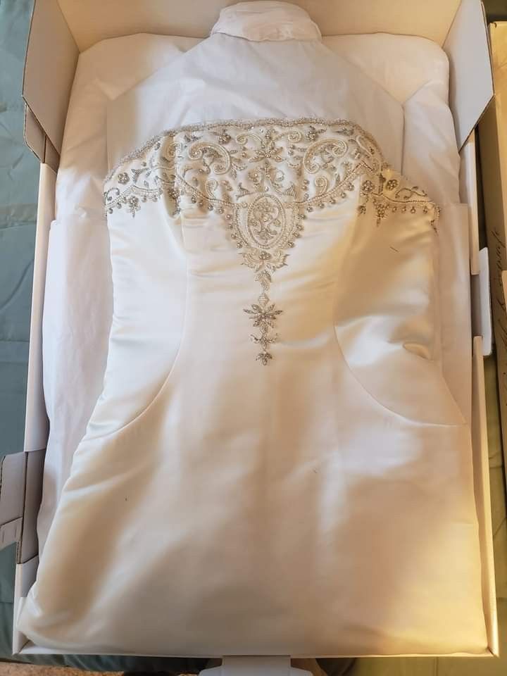 La Sposa Wedding gown US 14 professionally cleaned