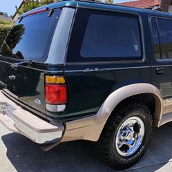 1996 Ford Explorer