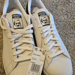 Adidas Stan Smith 9.5 D Like New