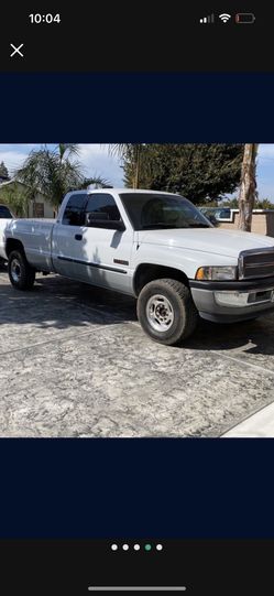 Dodge Cummins 2500 Low Original Miles 2nd Owner