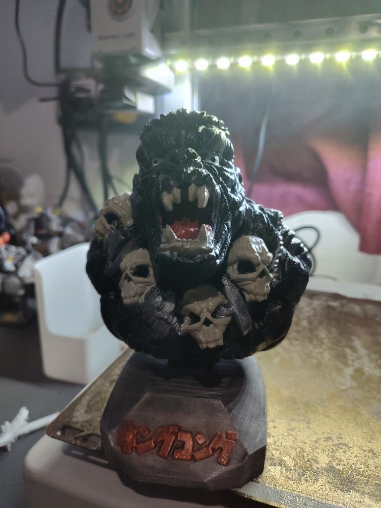 Bust Statue Of King Kong
