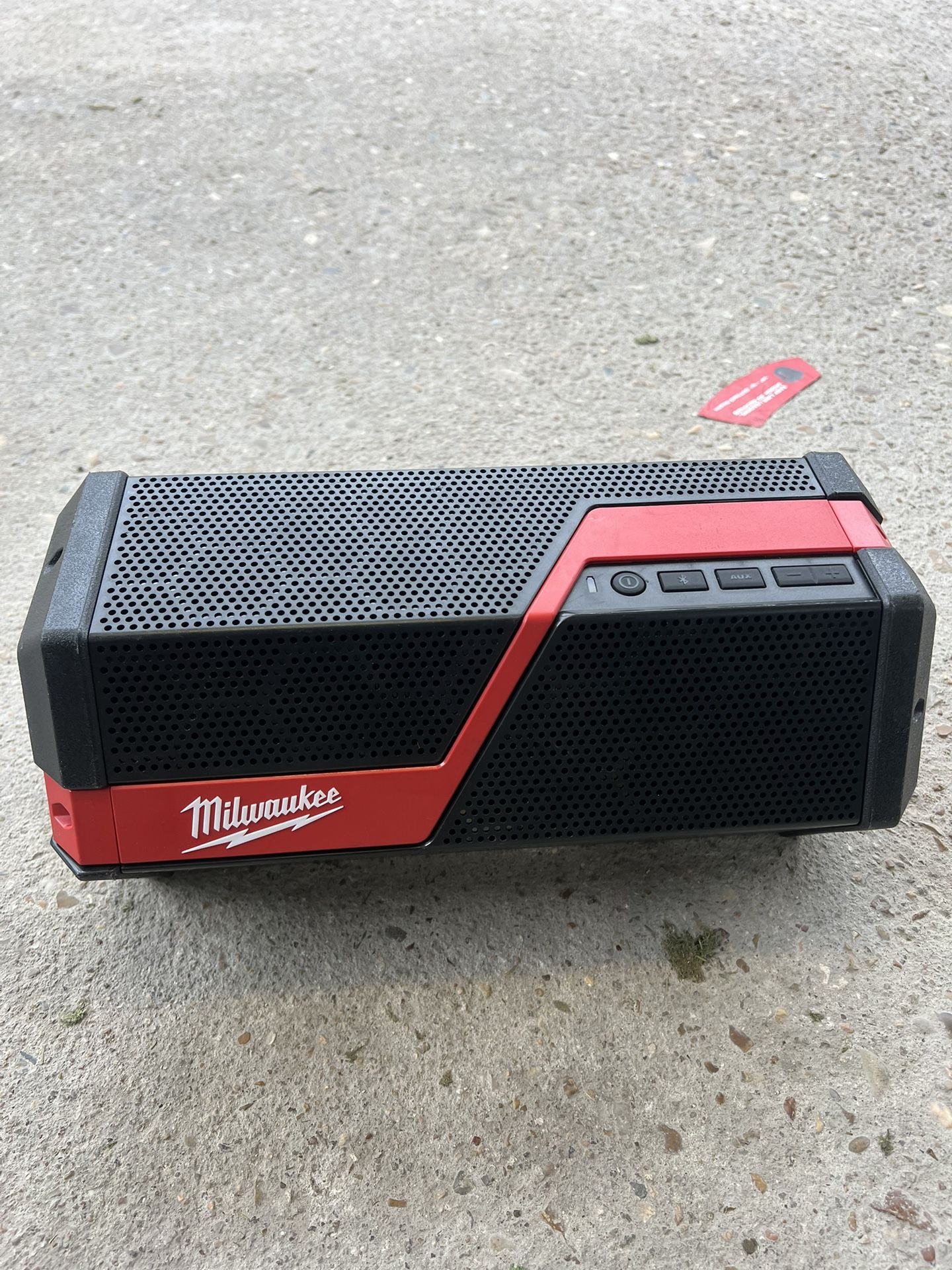 Milwuakee M18/m12 Bluetooth Speaker