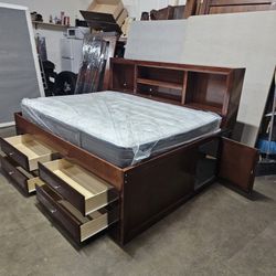Full Captains Bed And Mattress 