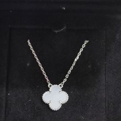 Authentic Van Cleef And Arpels 