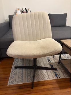 Cross Legged Chair