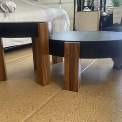 Ashley Round Coffee Table & End Table 