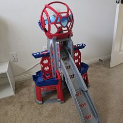 Paw Patrol Ultimate City Movie Tower