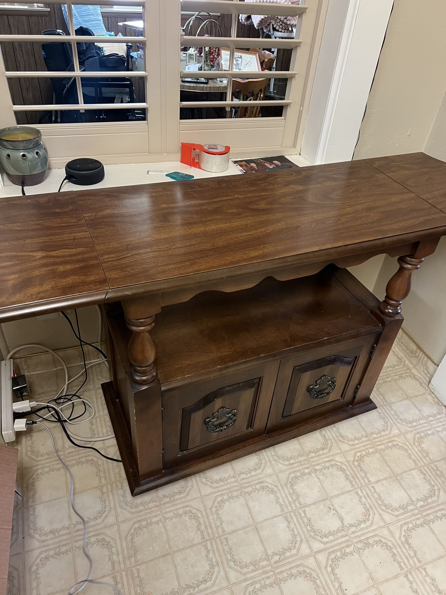 Buffet/Console Table