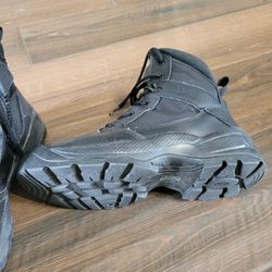 511 Women's Boots Size 8.5