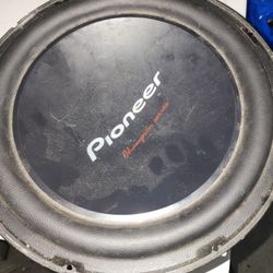 Pioneer 12" dual coil Sub woofer