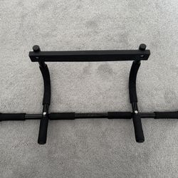 Pull-Up Weight Bar