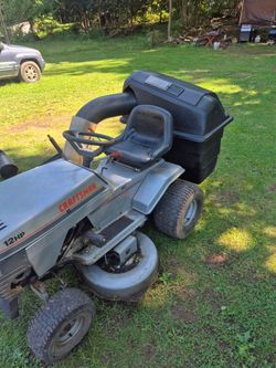 Craftsman riding lawnmower with full bagger