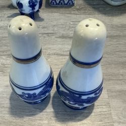 Blue, White , Silver Bombay Salt And Pepper Shakers 